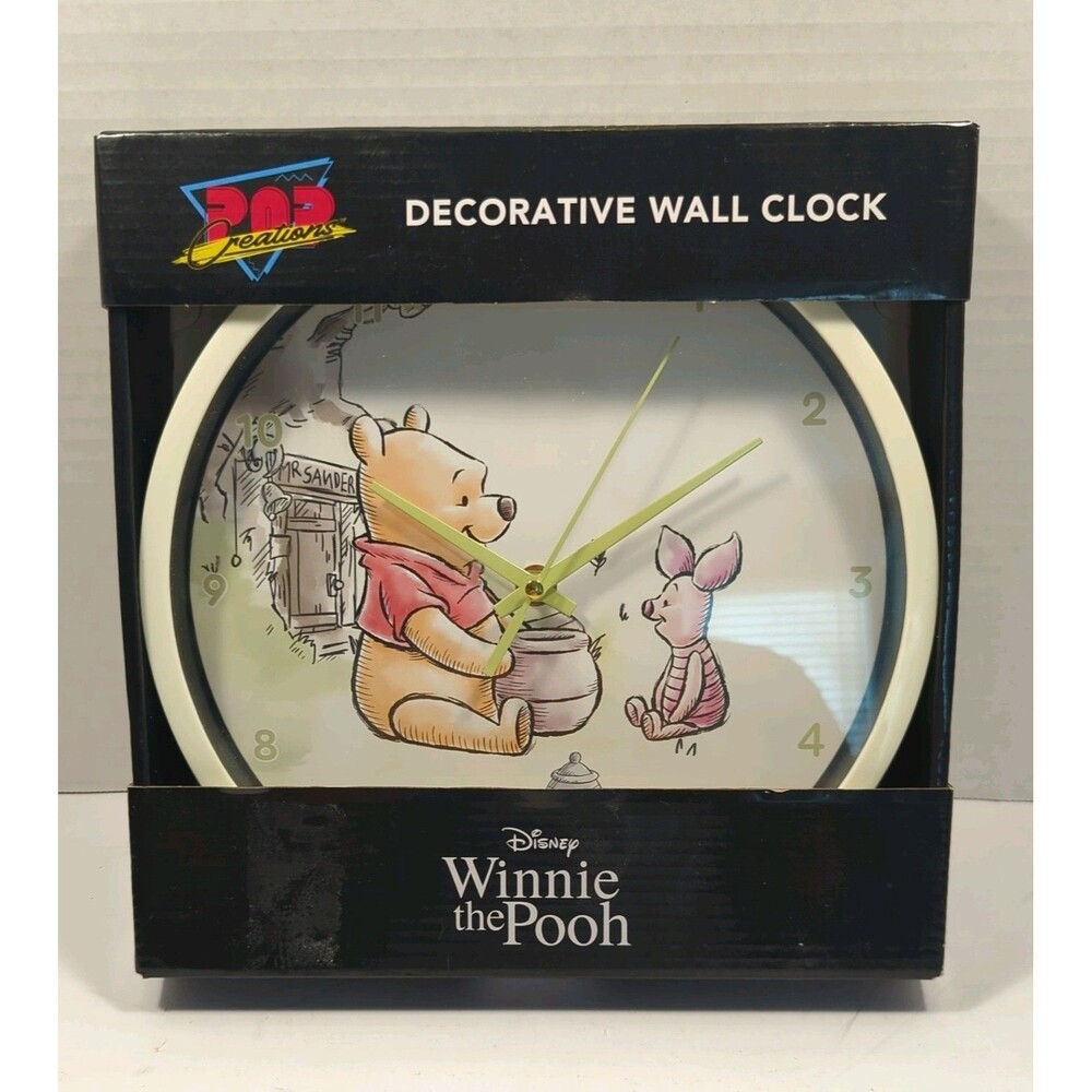 Winnie the Pooh and Piglet Battery Powered  10"  Wall Clock New in Box